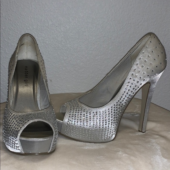 Peep Toe High heels - Picture 3 of 3